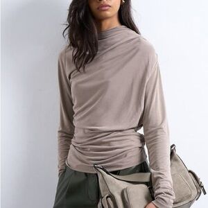 Top Shop Ruched Long Sleeve Top Pale Khaki Small NWI